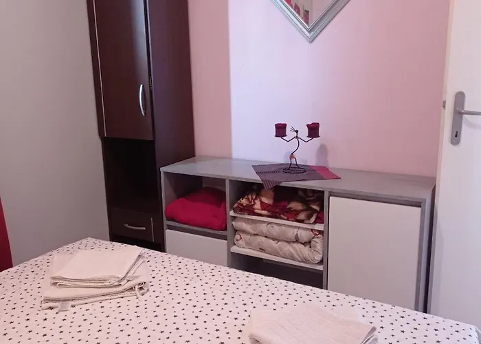 Panorama Apartment *